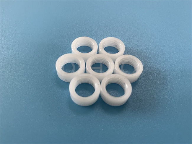 白いPOMのアセタール プラスチック リング洗濯機の食品加工機械部品