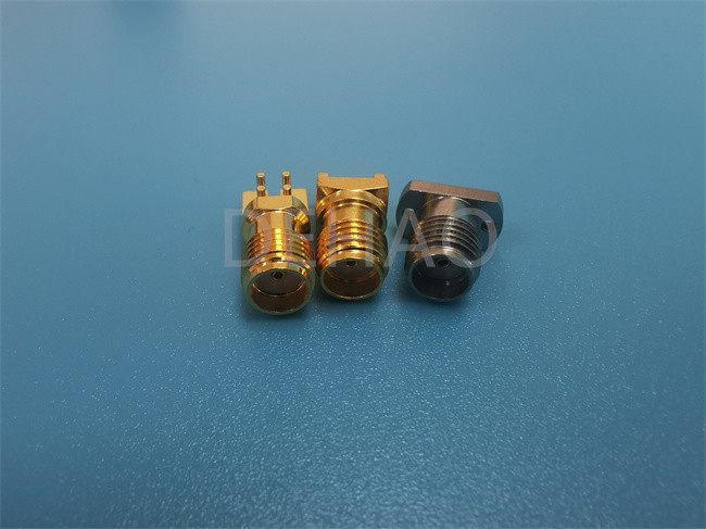 2.92めっきされるRFの同軸コネクタ40Gの金のための絶縁体注文PTFEの部品